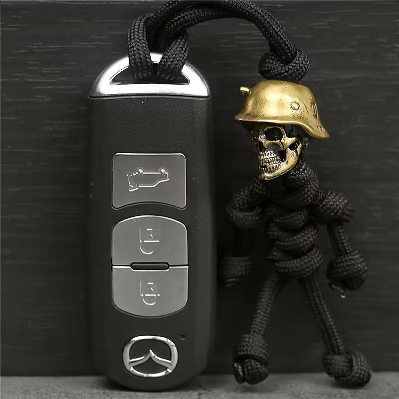 Taktischer Paracord-Schädel-Soldat Schlüsselanhänger