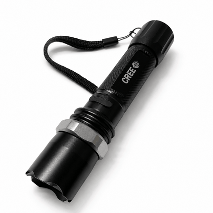 Taktische LED-Taschenlampe POLICE 5000W Black Airsoft Set mit Autoladegerät
