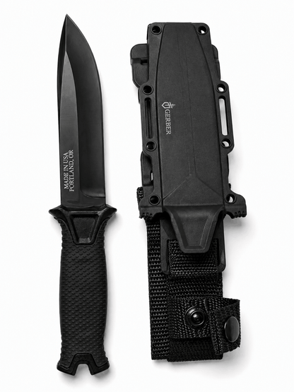 Taktisches Messer mit Holster für horizontales und vertikales Tragen